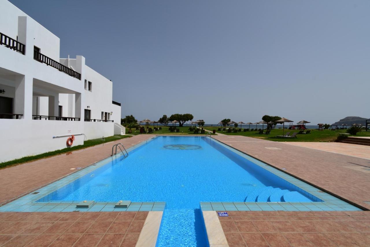 Geraniotis Hotel And Resort Platanés Exteriör bild