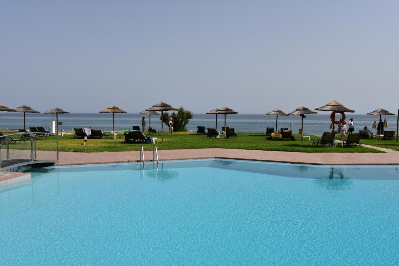 Geraniotis Hotel And Resort Platanés Exteriör bild